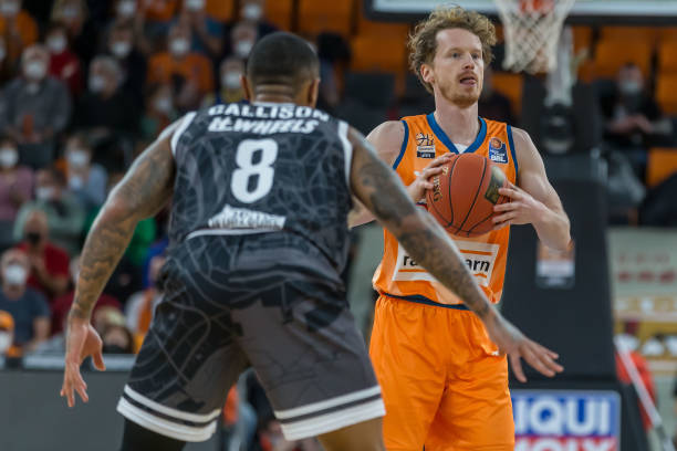 所在的女队 所在的女队