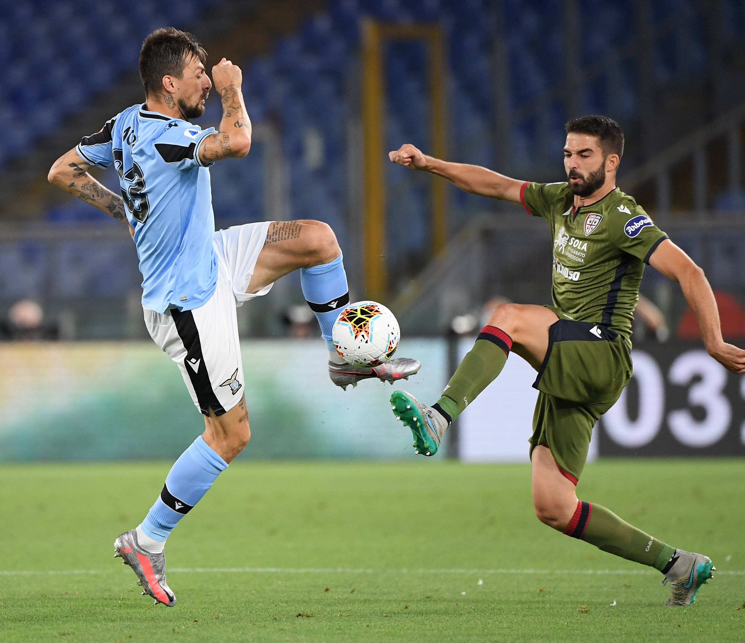 而且在关键 而且在关键