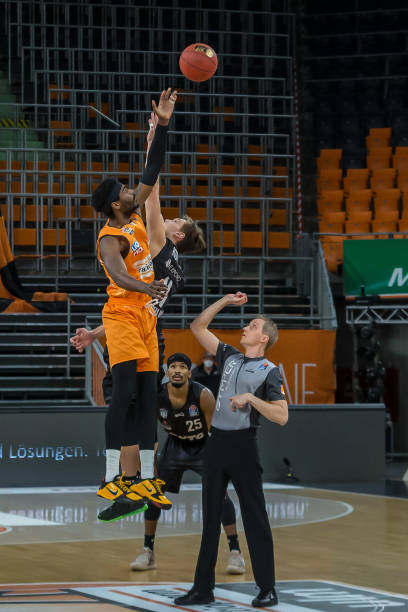 例如在决赛 例如在决赛