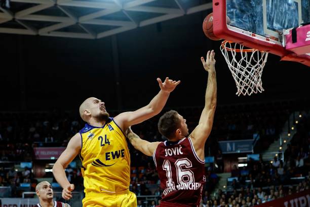 防守端以协 防守端以协